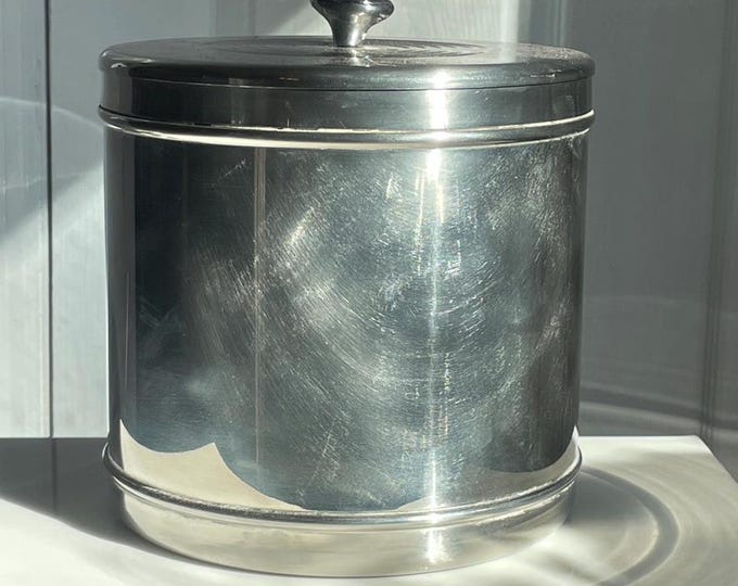 Vintage Modern Stainless Steel Ice Bucket & Wine Chiller - Double Walled - Lidded - 8.5" - Silver-Toned
