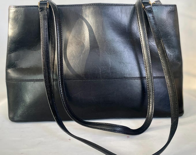 Vintage Etienne Aigner Black Glazed Leather Shoulder Bag (1980s/1990s)