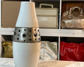 Vintage Y2K White and Silver Ceramic Vase