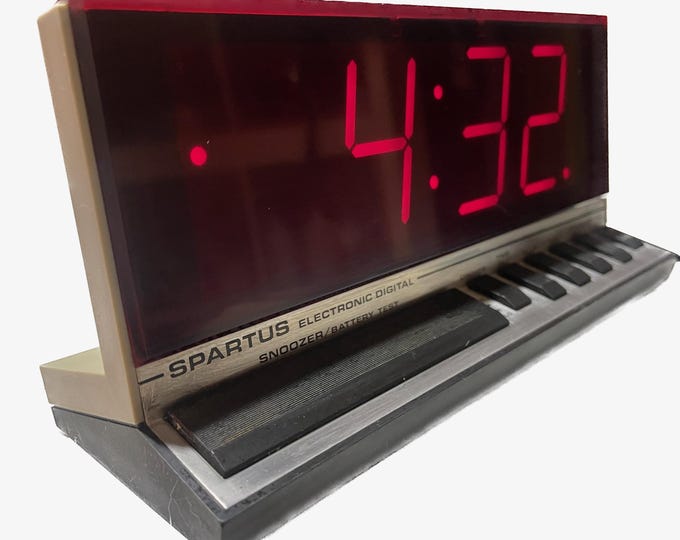 Vintage Spartus "High Tech" 1150 Digital Alarm Clock | Oversized Red LED Display | 1980s Retro Desktop