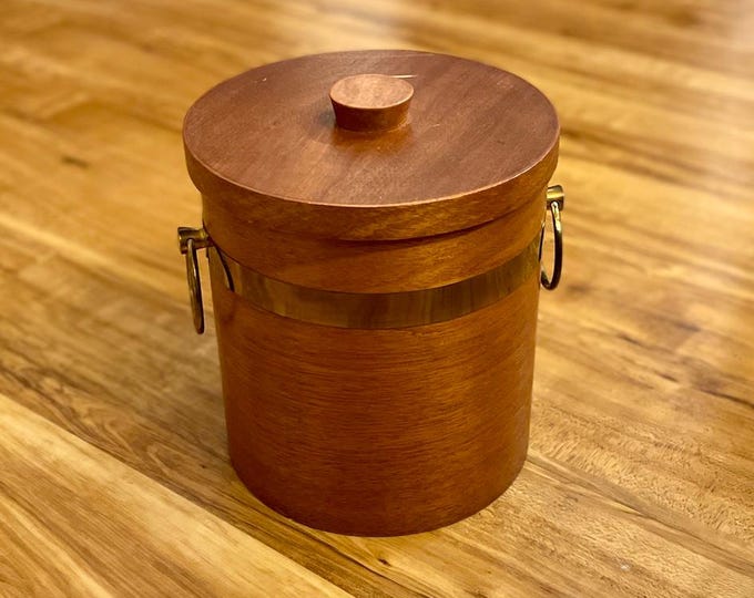 Stylish Vintage Teak Ice Bucket with Brass Accents - MCM Barware for Entertaining