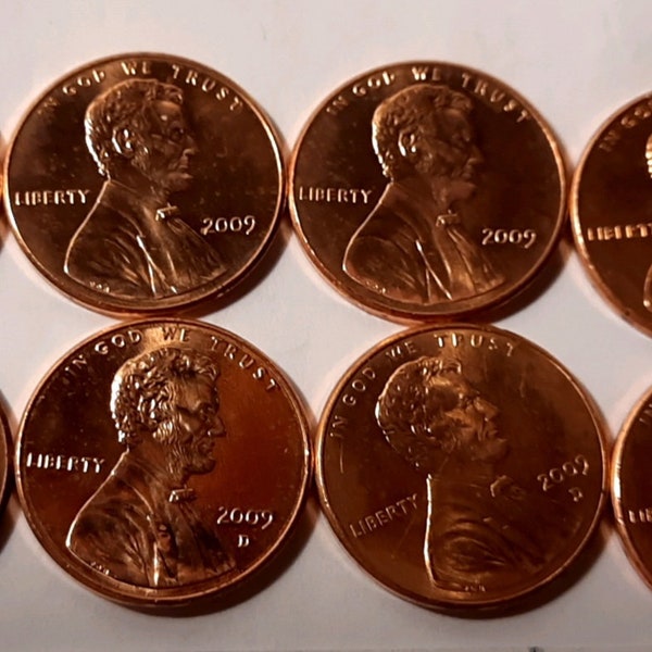 Set of 8 2009 Lincoln Bicentennial Pennies. Uncirulated Unsearched. From sealed mint rolls. Limited to one year production.