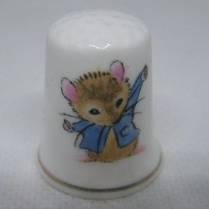 Thimble, Mouse, Bone China, England, Novelty