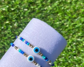 Evil eye seed bead bracelet!