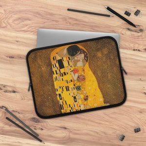 The Kiss by Gustav Klimt Laptop Sleeve - Mothers day gift - Birthday Gift - Best Seller