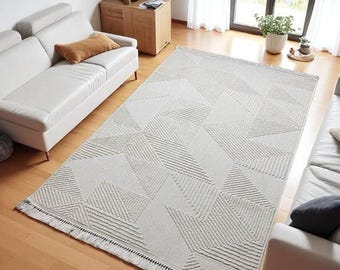 White Boho Area Rug: Woven Turkish Geometric Carpet - Soft Scandinavian Decor