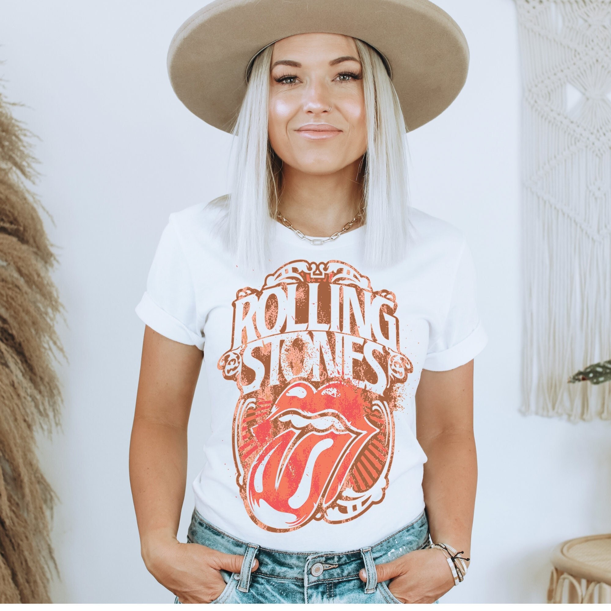 Discover Rolling Stones Vintage Graphic T-Shirt