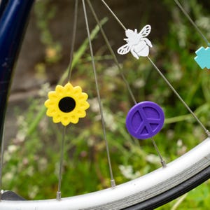 Decorações de Girassol para Raios de Bicicleta (x6) - Decorações de margarida para bicicleta - Presente de flor para raios de bicicleta - Presente para ciclista, festa de bicicleta ou desfile de bicicletas imagem 7