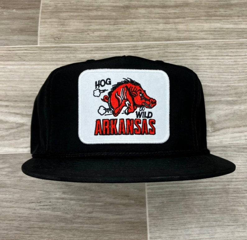 Arkansas Razorback VAULT "Hog Leaning On A" 3D Vintage Metal Wall Art