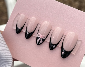 French Tip w Bow Detail