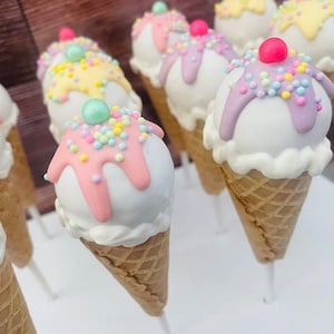 Ice cream cakepops,cookies & cakesicles