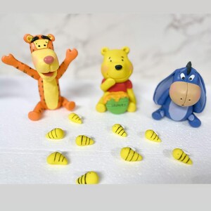 Winnie the Pooh fondant cake toppers image 7