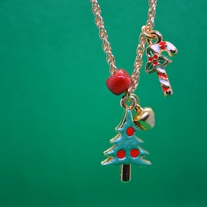 Colar com pingente de Natal, presente de Natal, joias de Natal, árvore de Natal, boneco de neve, Papai Noel secreto, colar feito à mão com contas de personalidade adulta