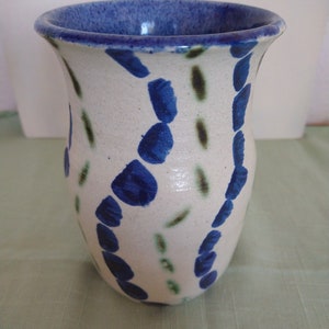 vase with spiral design
