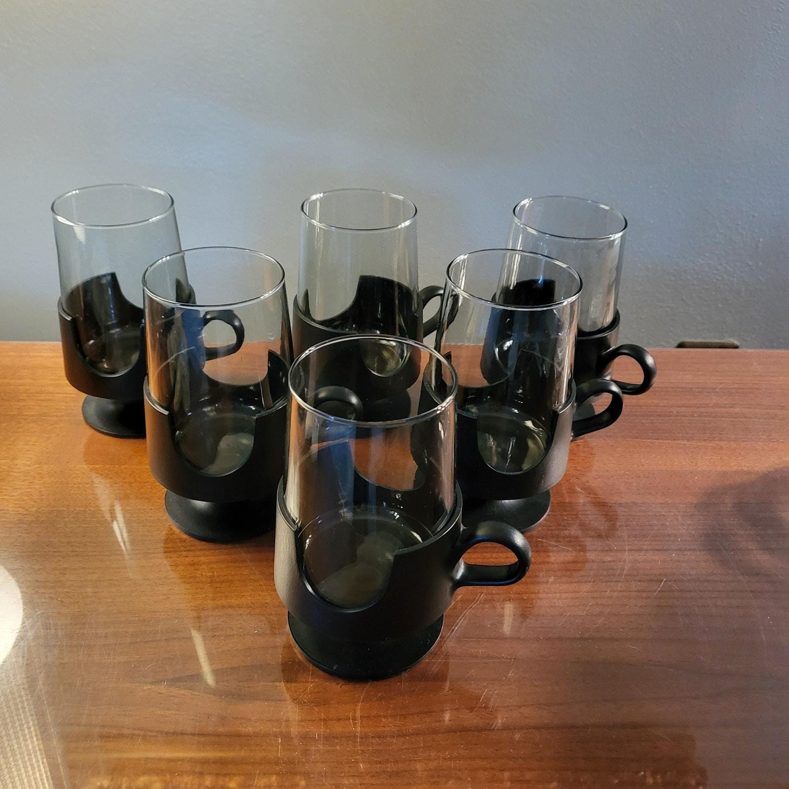 MCM 6  Corning Glas-Snap Mugs Black 8 oz Glass Inserts 12 oz