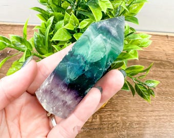 Fluorite Tower Point: Vibrant Clarity and Energy Amplification