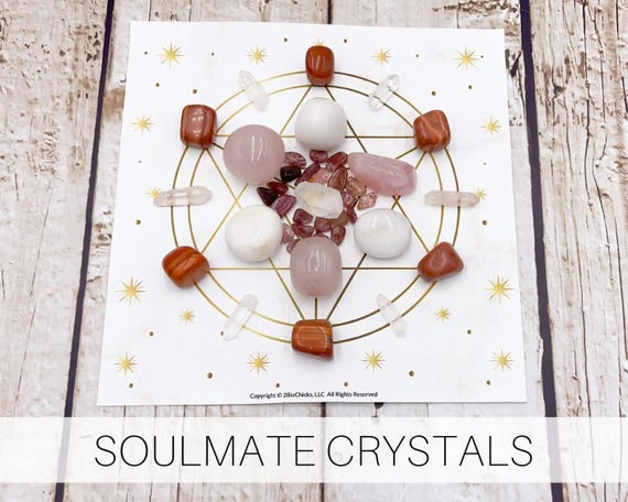 Crystal Grid for Attracting a Soulmate | Attraction Crystals