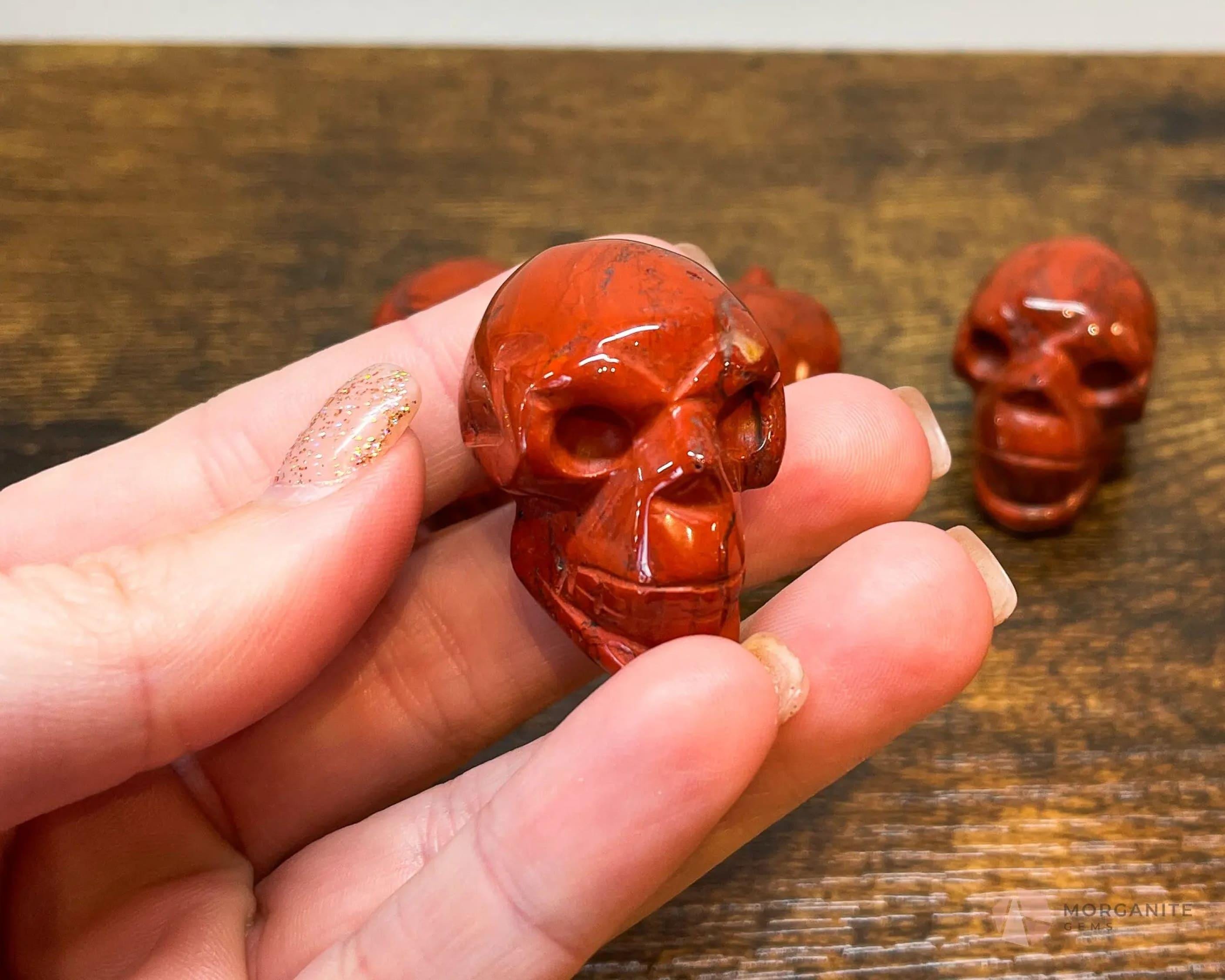 レッドジャスパーの頭蓋骨彫刻 - Etsy 日本
