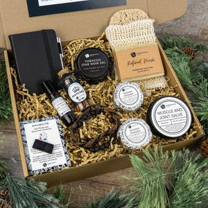 Mens Luxury Gift Box, Luxury Connoisseur Care Package, Gifts for Him, Father’s Day, Mens Gift Boxes, Gift Box for Men, Mens Self-Care