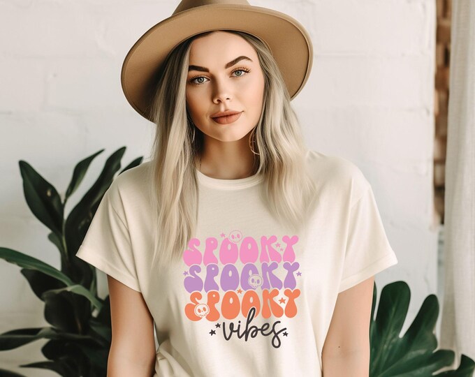 Spooky Vibes - Halloween Ghost T-Shirt - Fall Tee - Spooky Season Shirt - Cute Halloween Tee - Fall Vibes - Spooky Aesthetic
