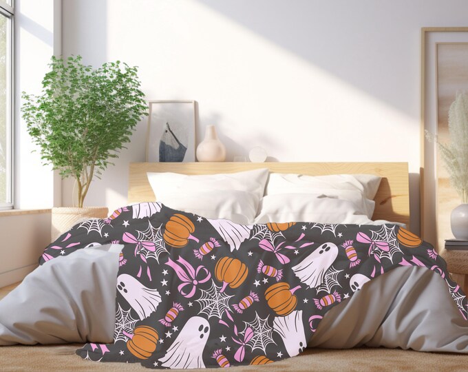 Ghost Pink and Dark Coquette Halloween Blanket - Girly Halloween Blanket - Fall Blanket - Coquette Blanket - Sofa Blanket