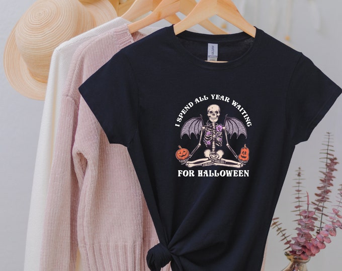 Cute Skeleton Halloween Shirt, Pumpkin Halloween shirt, Pumpkin Shirt, Fall shirt, Spooky Season T-Shirt, Fall Shirts for WomenSkeleton 3