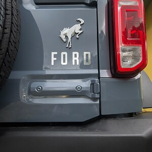 Ford decal set of 2)