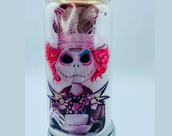 Jack Skellington como o copo de lata de cerveja do Chapeleiro Maluco | Esqueleto de Halloween | Pesadelo antes do Natal | Chapeleiro Maluco | Pesadelo antes do Natal