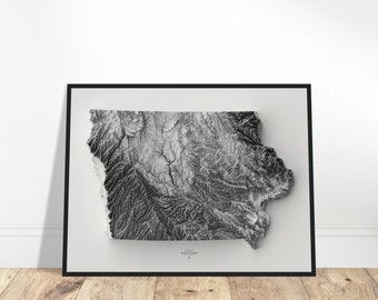 Iowa Elevation Map, Wall Art Topographic Print, Cartography Art, Vintage Décor for Home & Office, Gift for Explorers