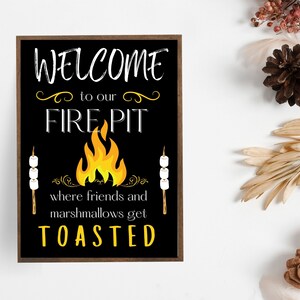 Smores-skylt - Vänner och marshmallows blir rostade, välkomstskylt för eldstad / höstdekor utomhus / välkomstskylt för eldstad / Smores-skylt