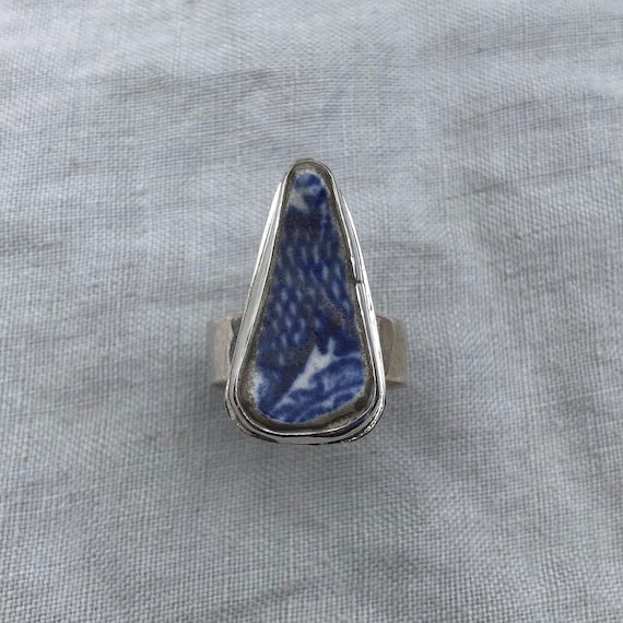 Blue and white sea pottery ring in argentium sterling silver // Wide band sea pottery ring // U.S. size 7 1/2