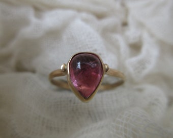 14K gold pink tourmaline ring, U.S. size 7 1/2