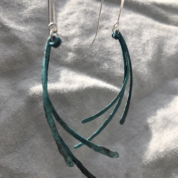 Layered curve earrings 1 in copper with green verdigris patina