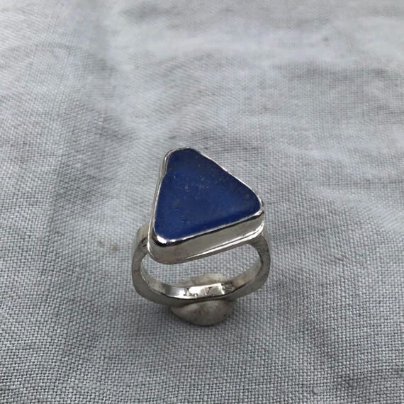Blue sea glass ring in argentium sterling silver // Found beach glass ring with a contoured band // U.S. size 5
