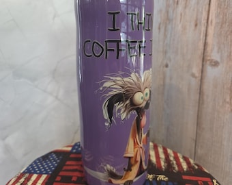 Creo que este café está roto, todavía estoy cansado.
