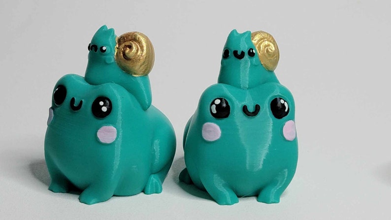 3D Printed Butt Frog, Cute Frog, Happy and Frowny Frog Keychain, Frog ...