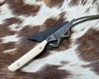 Handmade scalpel neck knife
