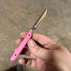 PREORDER for a handmade XL scalpel neck knife