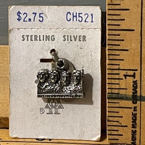 Vintage Mt. Rushmore Sterling Silver Charm (NOS)