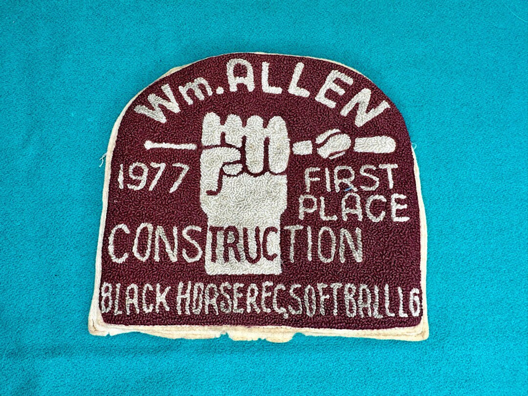 1977 Softball Patch First Place Wm. Allen Construction Black Horse Rec ...