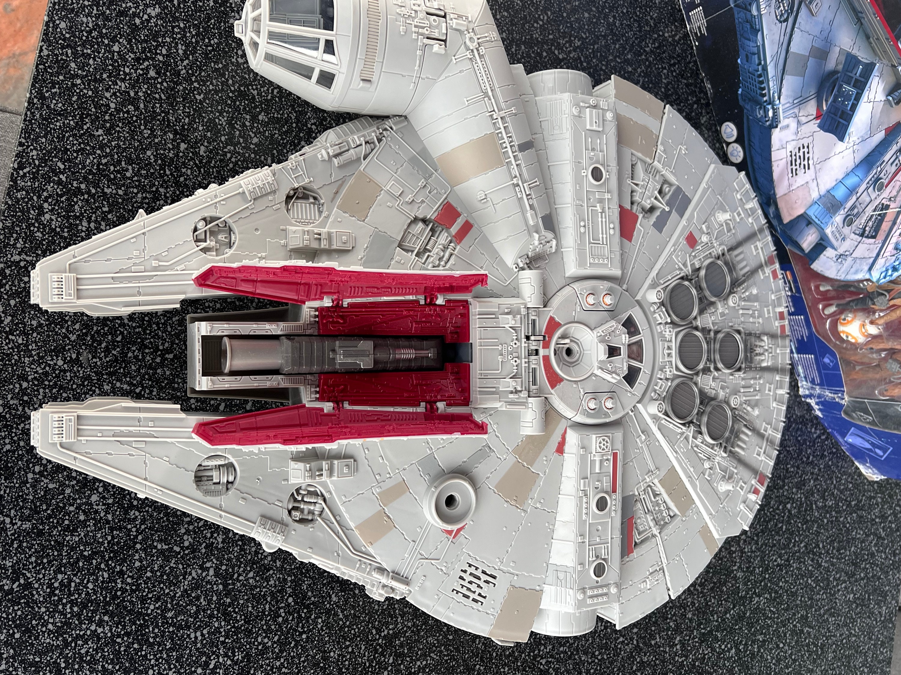 Star Wars Battle Action Millennium Falcon B3678 - Etsy