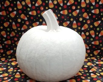 Calabaza de cerámica de 18 cm de alto. ¡Calabaza realista lista para pintar!