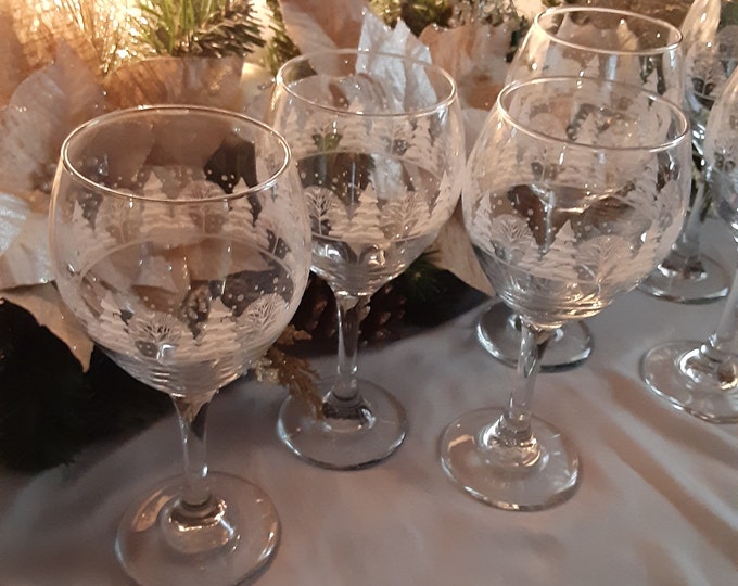 Vintage Libbey Winter Scene Holiday Wine Glassesarby's Libbey
