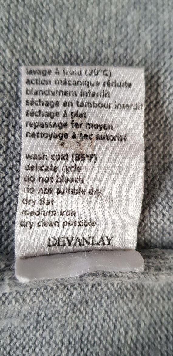 Pull gris col V en cachemire UTA RAASCH, taille 38 (D'occasion) à