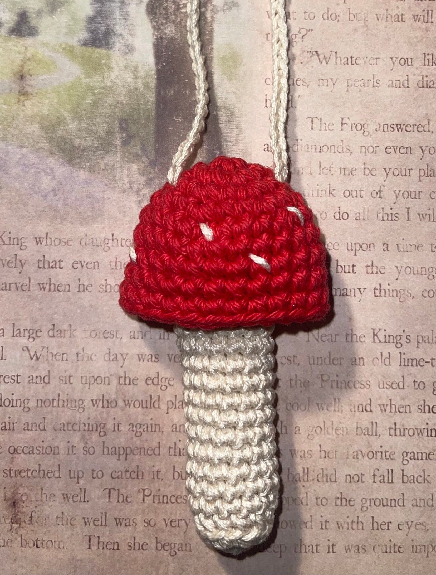 Crochet Mushroom Lipstick Holder