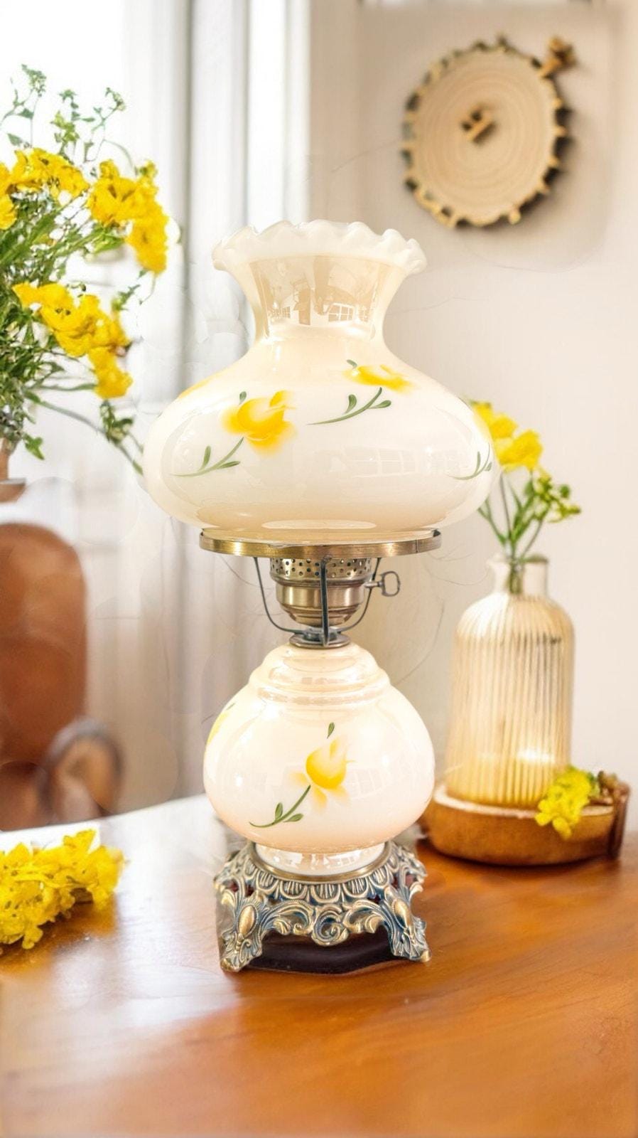 Vintage Extra Large Gone With the Wind Parlor/hurricane Lamp - Etsy