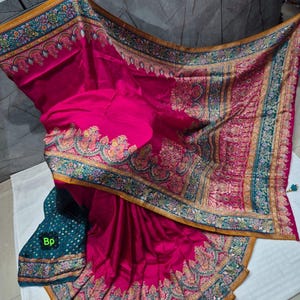 Kashmiri Kani Seide Saris Mit Mina Webdesign mit Kontrastbluse
