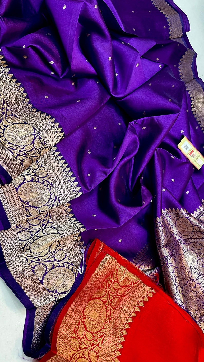 Pure Mango Silk Saree in Red with Gold Zari Weave & Rich Cutwork Pallu