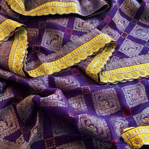 Pure soft crepe Munga silk Banarasi weaving saree