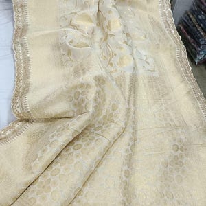 Beautiful Khaddi georgette saree with border